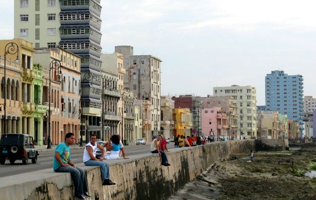 El ingreso medio para quien alquila su vivienda en Cuba es de $250 por reserva. /Archivo