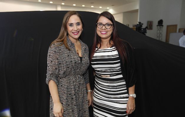 8. Yolanie Miró y Linabel Walker.