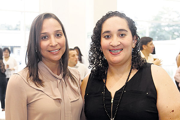 6. Melissa Avendaño y Andrea Lisac.