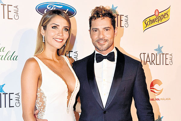 David Bisbal y su esposa, la modelo Rosanna Zanetti. 