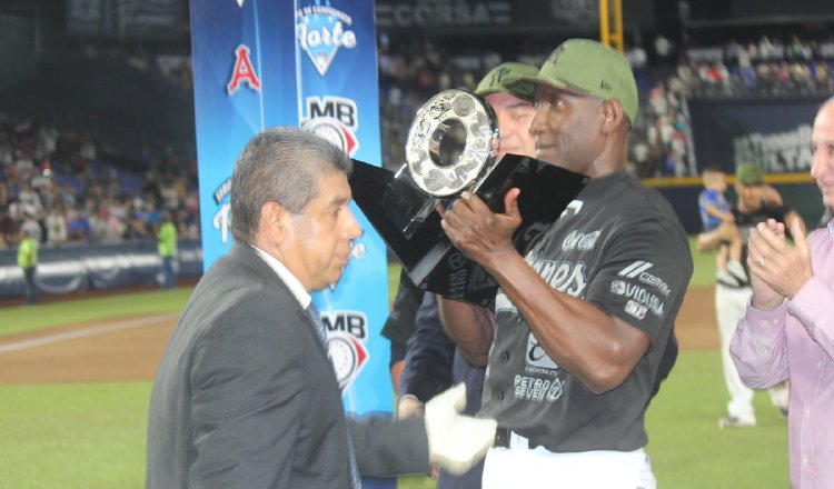 A Roberto Kelly y los Sultanes todavía les queda por hacer la parte más complicada. /Foto Cortesía