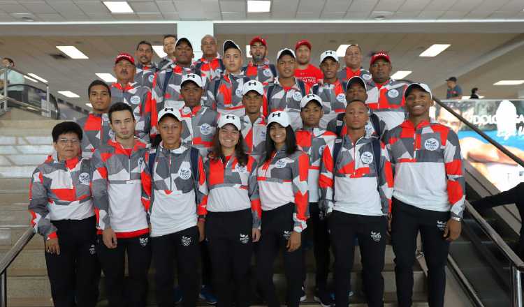 Delegación de Panamá que participa en los Juegos Olímpicos de la Juventud partió ayer. /Foto @COP