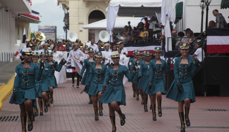 Jóvenes de la Escuela Profesional Isabel Herrera Obaldía. /Foto Víctor Arosemena