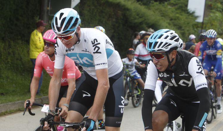 Chris Froome recorrió tres municipios colombianos. /Foto EFE