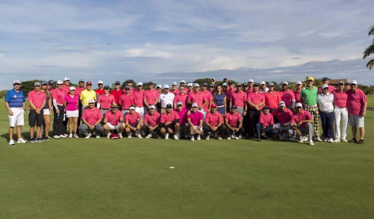 Los participantes durante el evento final que se disputó en la cancha de Buenaventura. /Foto Cortesía