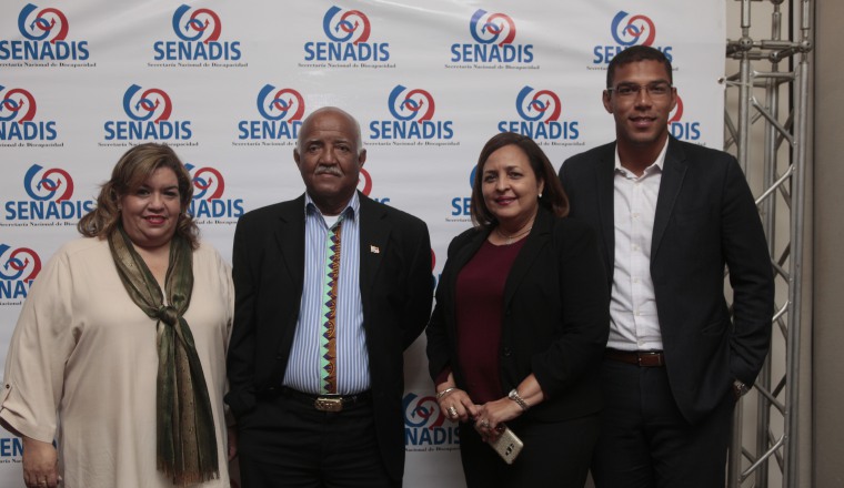 3. Bárbara Bloise, Tomás Chávez, Flor de Caballero y Alfredo Mitre.