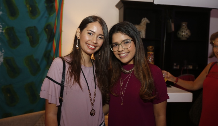 4. Diana Vega y Kimberly Alcedo.