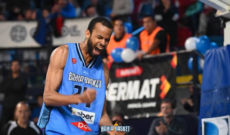 Jamaal Levy es el capitán del equipo argentino. /Foto Bahía Basket