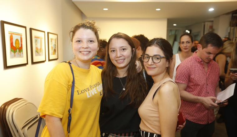 2.  Daniela Pérez, Carolina Pérez y Mónica de Obarrio.