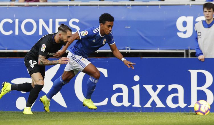 Edgar Yoel Bárcenas y Real Oviedo enfrentan el domingo a Extremadura. @RealOviedo