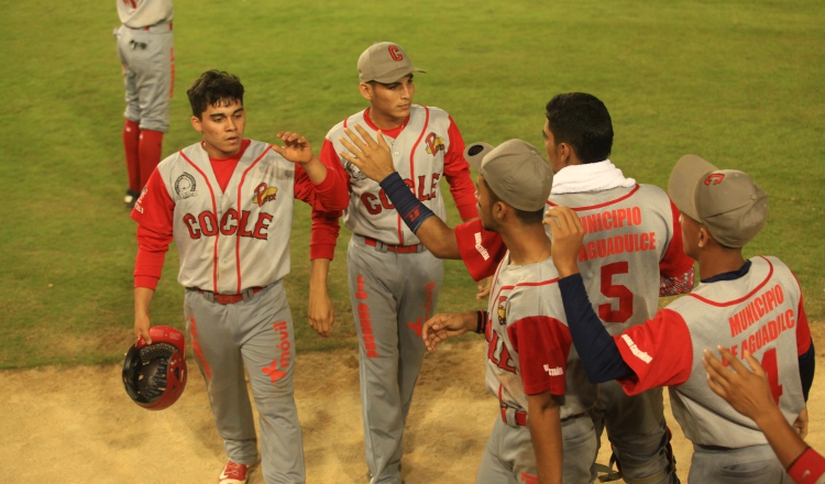 Coclé cayó en el último juego ante Panamá Oeste. /Foto Anayansi Gamez