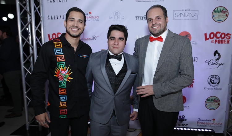 1.  Elmis Castillo, Juan Zelaya y Jacobo Silvera.