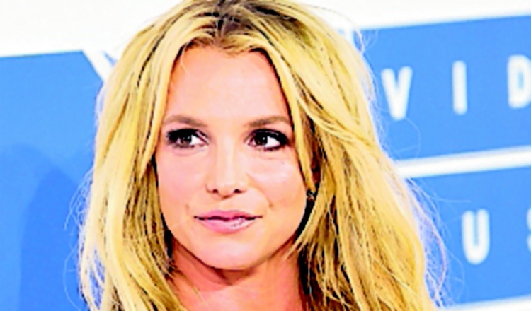 Britney Spears atraviesa por momentos de gran tensión en su vida y carrera.