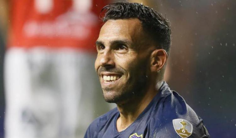 Tévez  padece una entorsis.