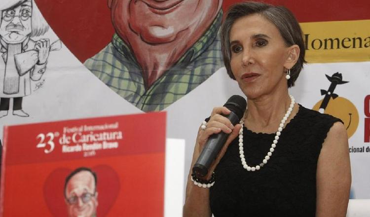 Florinda Meza, de nuevo está actuando.