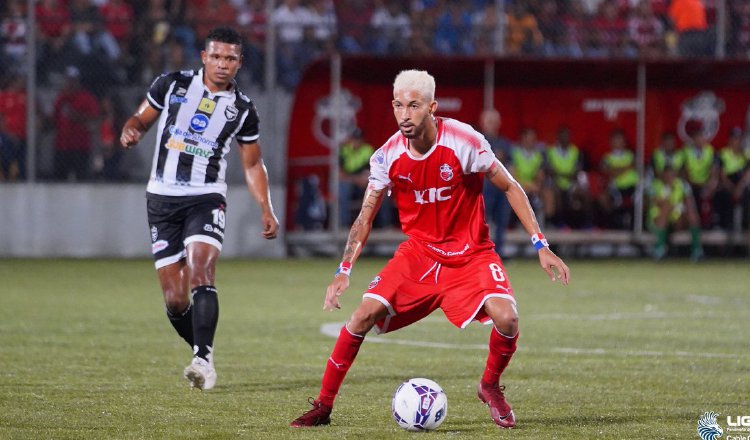 Sanfra elimina al campeón y llega a la final. @Fepafut 