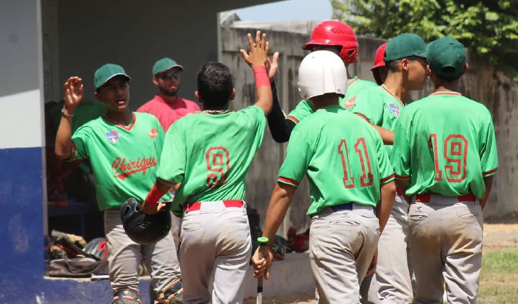 Unas 13  novenas batallarán por ganar el campeonato. Cortesía