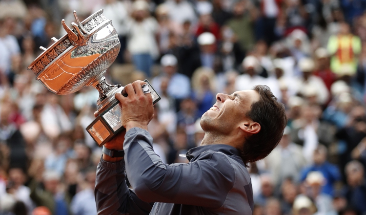 El español  Rafael Nadal se lleva el  Abierto de Francia.  AP