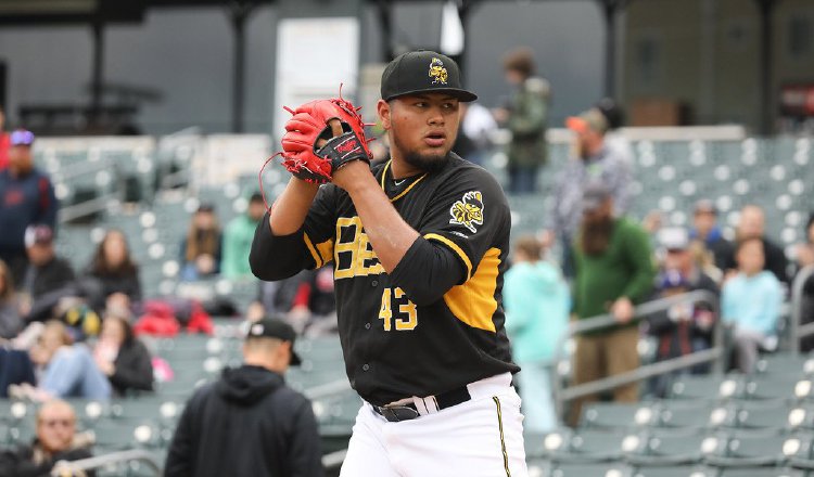 Jaime Barría ha lanzado en Triple A y en la MLB este año. Salt Lake Bees