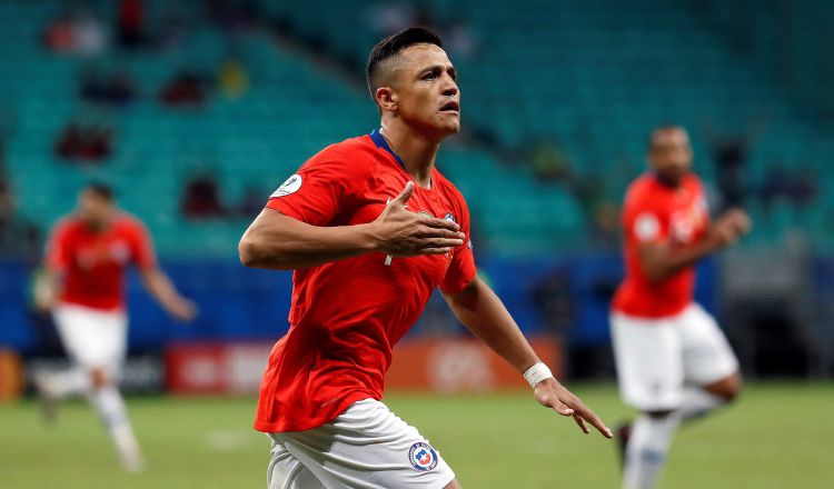 Alexis Sánchez  anotó el segundo para  Chile.