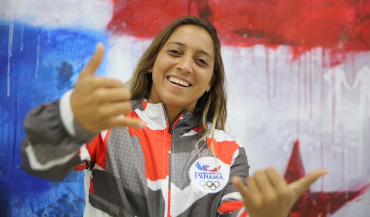 Samantha Alonso, atleta de surf, clasificada a los Juegos Panamericanos. Comité Olímpico de Panamá