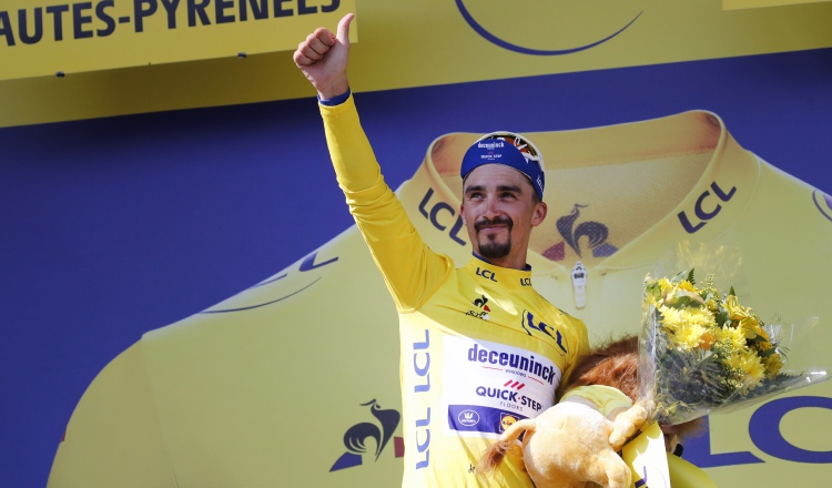 Julien Alaphilippe no da nada por ganado.