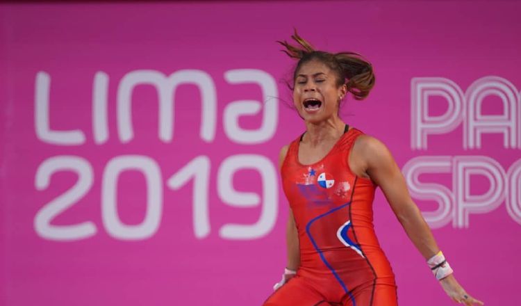 Erika Ortega compitió en los -49 kilogramos y quedó en el octavo lugar. Foto @CopPamana