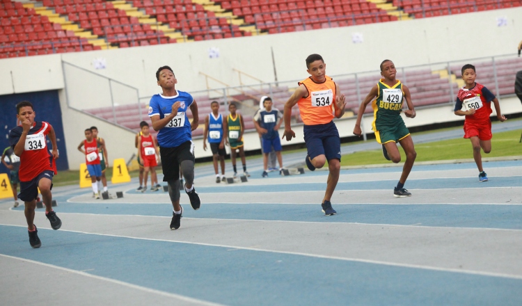 Nacional de Atletismo Infantil y Juvenil se realizó en el Rommel. Anayansi Gamez