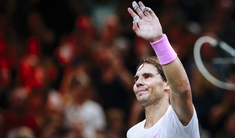Nadal avanzó a semifinales.