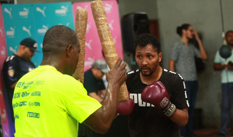 Anselmo 'Chemito' Moreno. Anayansi Gamez