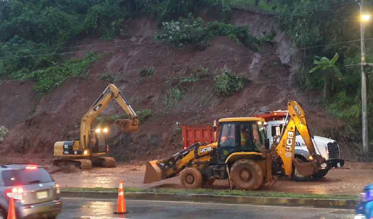 Las lluvias están cayendo en áreas vulnerables, como la carretera al Centenario. Cortesía