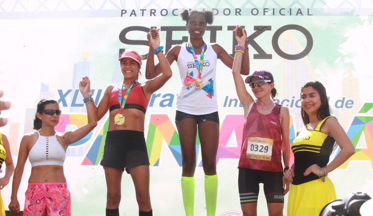  Magdaline Jepkoech, de Kenia ganó en la rama femenina. Foto:Anayansi Gamez
