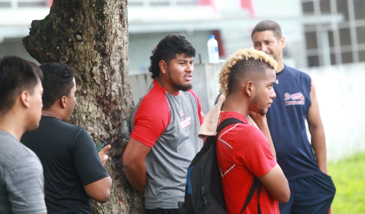 Jaime Barría, luego de entrenar en el estadio Rommel Fernández. Anayansi Gamez