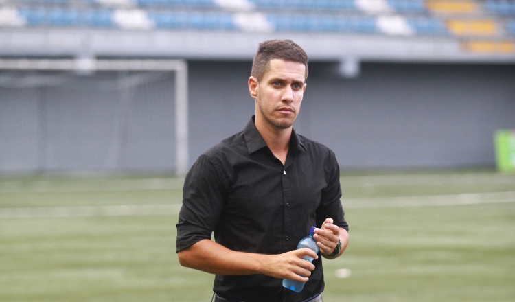 Juan Vita fue elegido técnico del Apertura 2019. @LPF