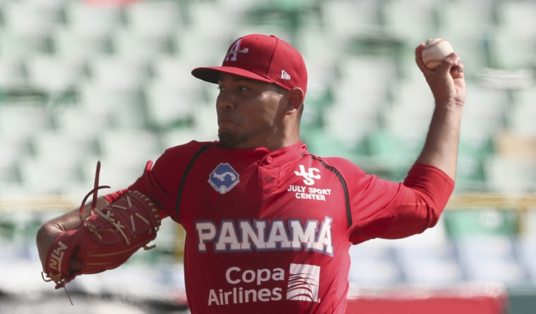 Andy Otero tuvo buena actuación ante Toros del Este, pero se fue sin decisión.  AP