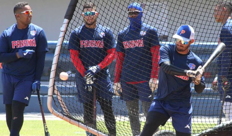 Félix Arosemena durante el entrenamiento de ayer. Fedebeis