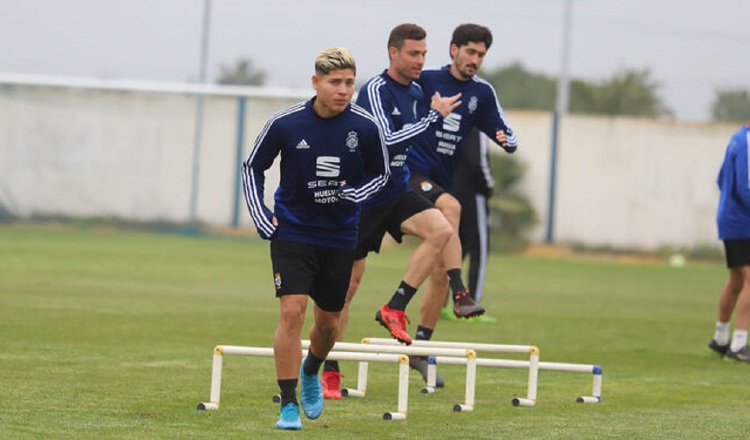 Cristian Martínez juega para el Recreativo Huelva.