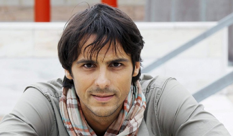 Igor Yebra. Insta a 'actuar, remar, trabajar... para salir de la crisis'. EFE