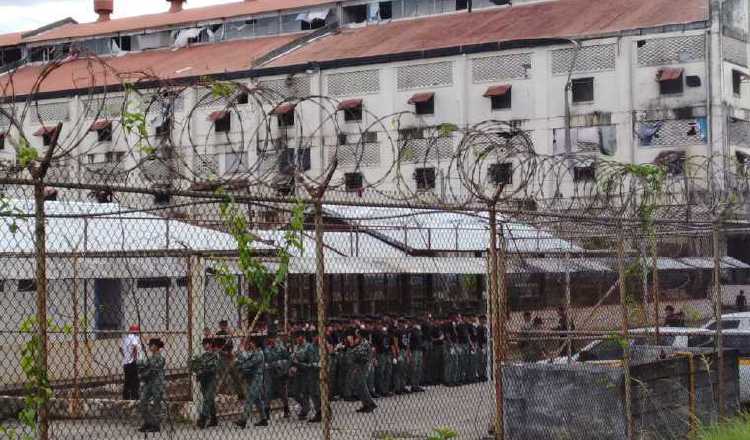 La cárcel Nueva Esperanza en Colón, una vetusta e insalubre instalación, fue la primera en presentar casos de COVID-19.