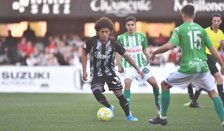 Adalberto 'Coco' Carrasquilla del Cartagena.  Foto: @FCCartagena_efs