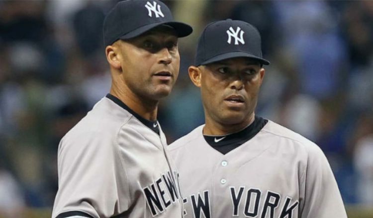 Derek Jeter (izq.) junto al panameño Mariano Rivera, único unánime en ingresar al Salón de la Fama.