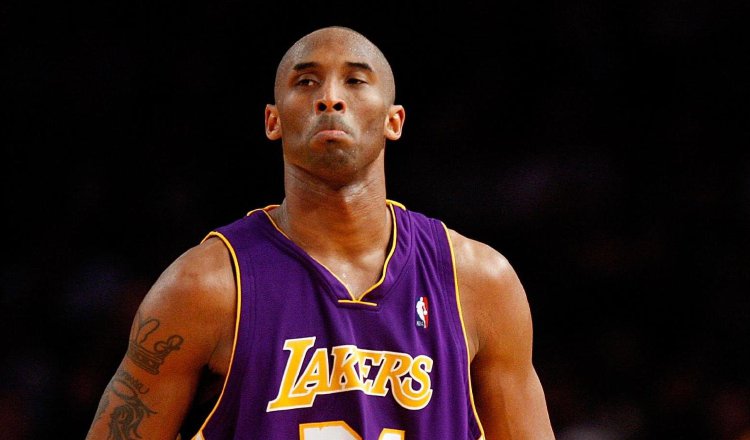 Kobe Bryant fue figura con los Lakers. Foto: AP