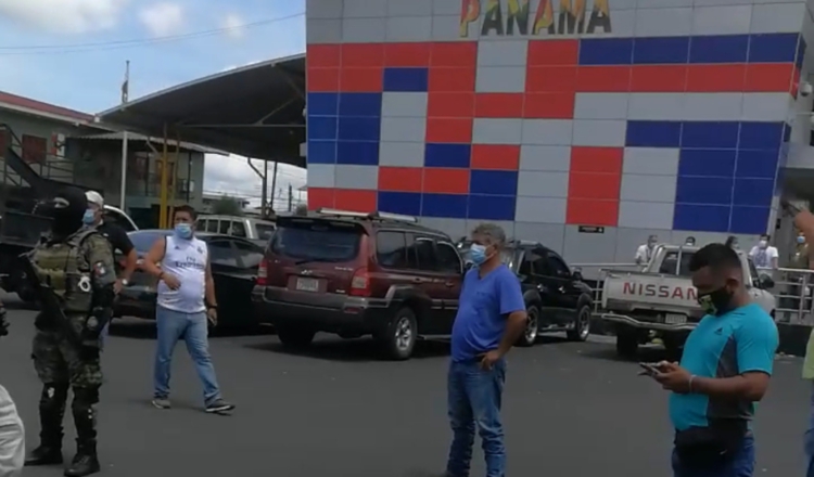 Camioneros panameños se mantuvieron durante dos semanas protestando en la frontera con Costa Rica. Archivo