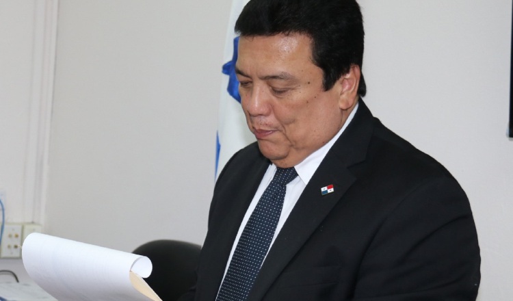 El procurador Eduardo Ulloa ha dicho que las investigaciones se harán sin distingos de ninguna clase.