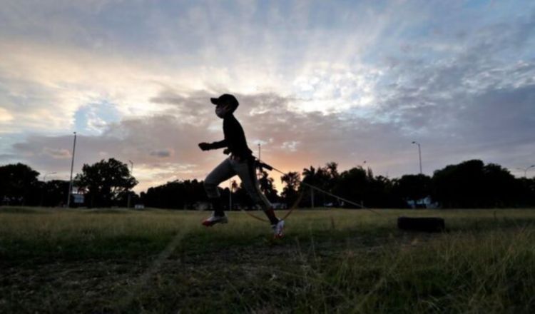 Peloteros de Cuba se preparan. Foto:EFE