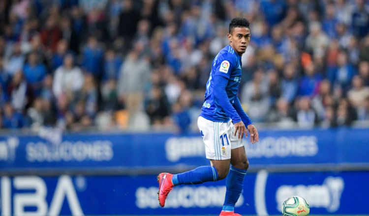 Édgar Yoel Bárcenas fue titular en Oviedo. Foto:@RealOviedo