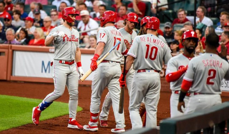 Jugadores de los Filis de Filadelfia.  Foto: @Phillies