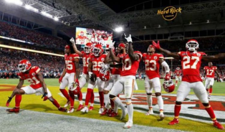 Los Chiefs son los actuales campeones de la NFL. Foto:EFE