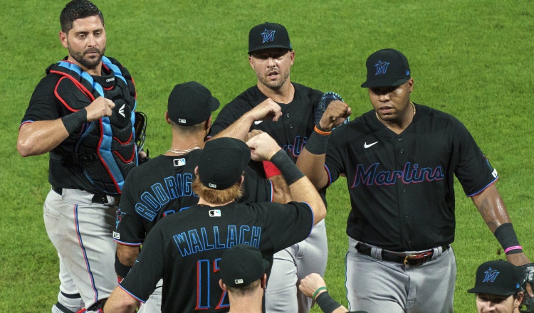 Jugadores de Marlins de la Florida. Foto:EFE