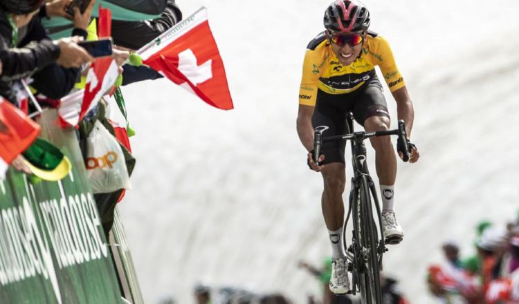 El colombiano Egan Bernal ganó el Tour de Francia. Foto:EFE